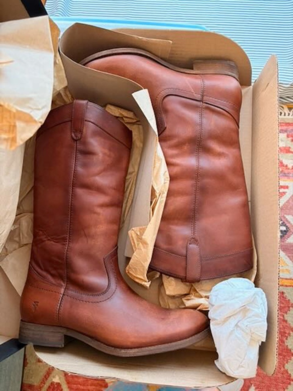 BRAND NEW NEVER WORN Frye Melissa Pull On Boot